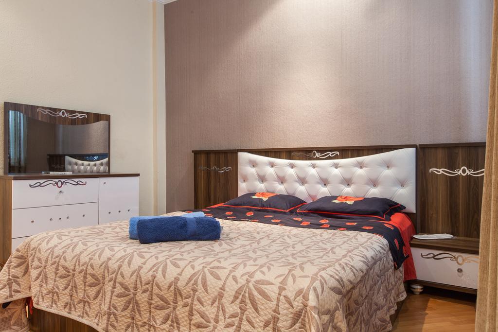 Sweet Home Apartment Тбилиси Номер фото