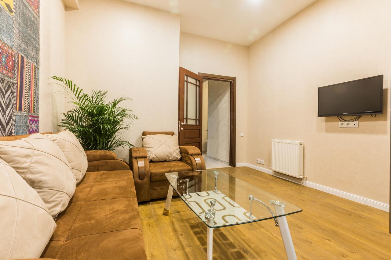 Sweet Home Apartment Тбилиси Экстерьер фото